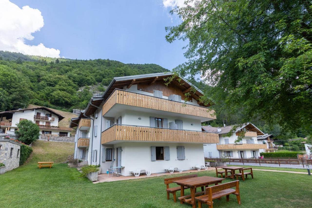Residence Alessio Bezzecca Exterior foto