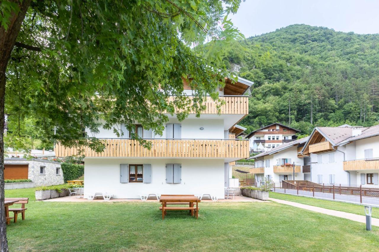 Residence Alessio Bezzecca Exterior foto